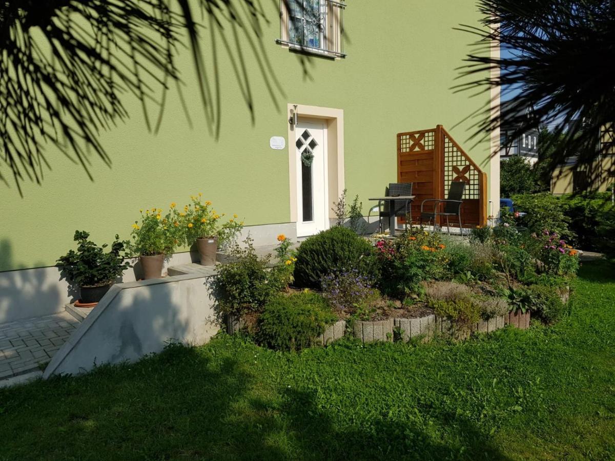 Ferienwohnung Karlguth นอยชตัดท์ อิน ซัคเซิน ภายนอก รูปภาพ